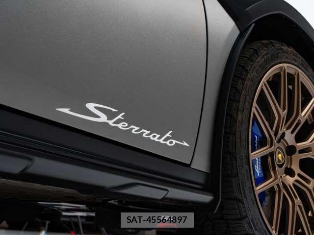 Lamborghini Huracan 2024-02 883506-16