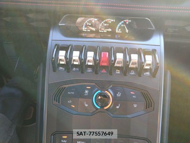 Lamborghini Huracan 2015-08 910051-18