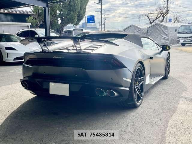 Lamborghini Huracan 2016-08 3770802-11