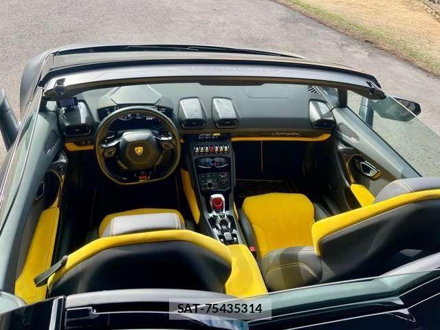 Lamborghini Huracan 2016-08 3770802-18