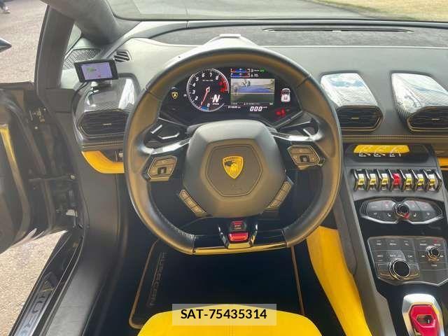 Lamborghini Huracan 2016-08 3770802-19