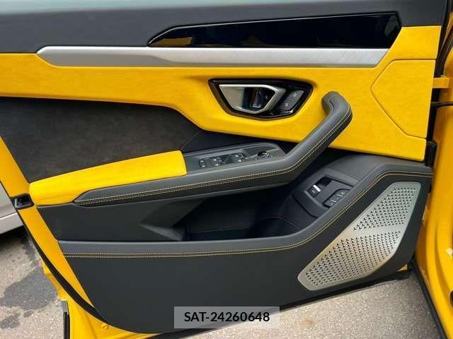 Lamborghini URUS 2019-10 525166-19