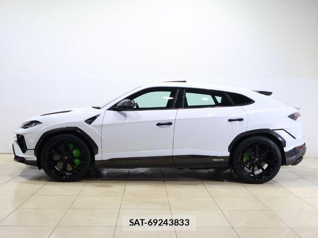 Lamborghini URUS 2024-10 621709-24