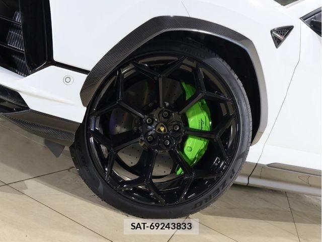 Lamborghini URUS 2024-10 621709-28