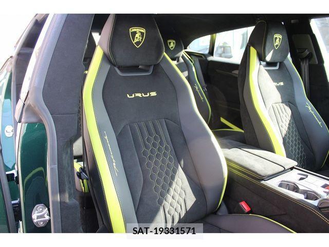 Lamborghini URUS 2024-06 850963-11