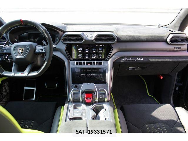 Lamborghini URUS 2024-06 850963-12