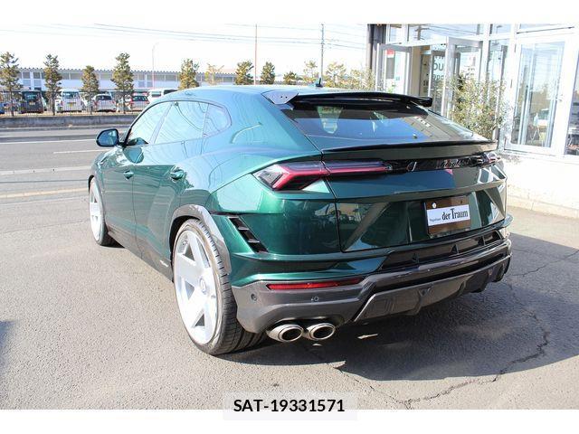 Lamborghini URUS 2024-06 850963-5