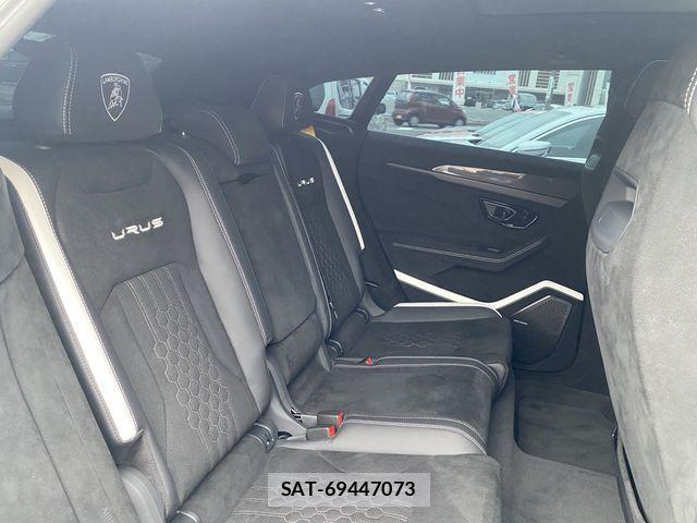 Lamborghini URUS 2025-05 1052970-13