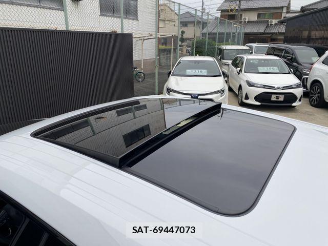 Lamborghini URUS 2025-05 1052970-14