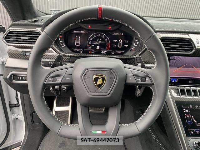 Lamborghini URUS 2025-05 1052970-15