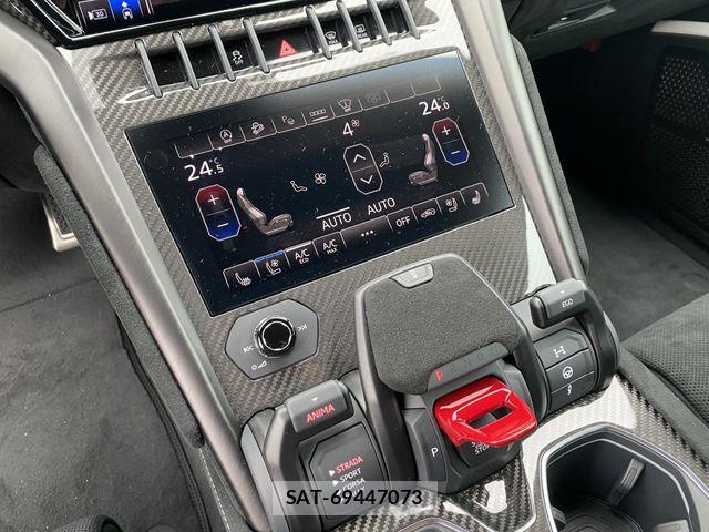 Lamborghini URUS 2025-05 1052970-17