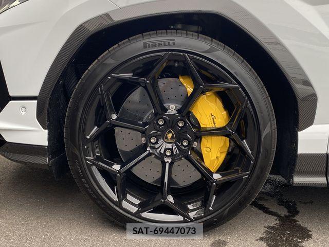 Lamborghini URUS 2025-05 1052970-27