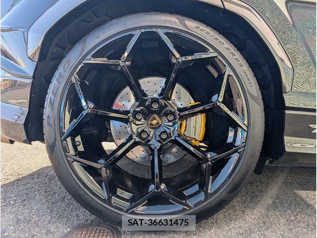 Lamborghini URUS 2024-06 6612593-27