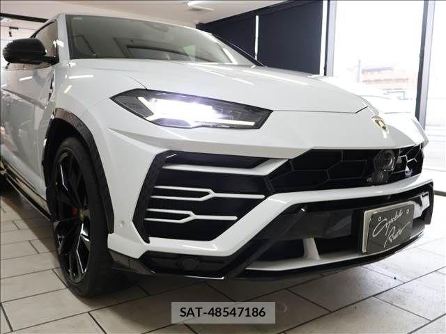 Lamborghini URUS 2019-09 6612595-14