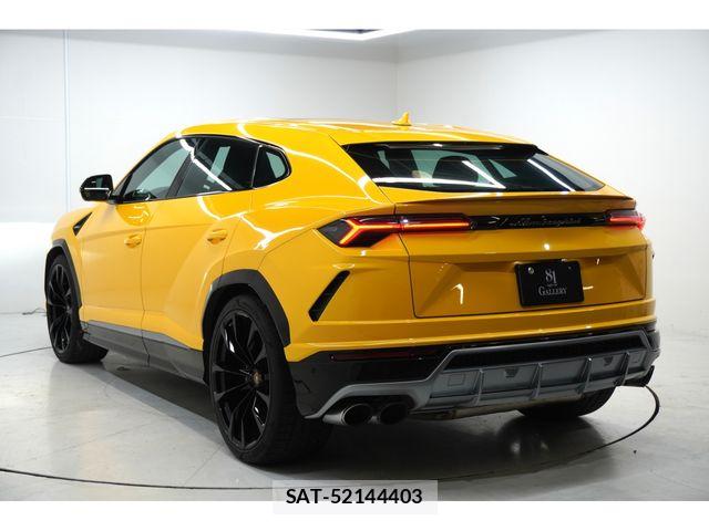 Lamborghini URUS 2019-04 6612596-2