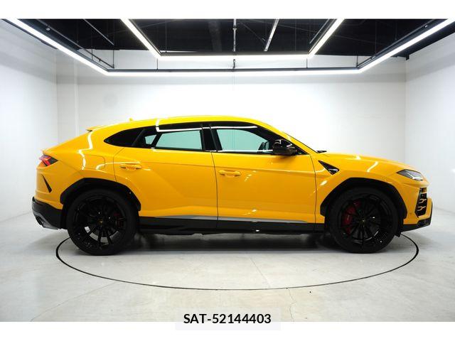 Lamborghini URUS 2019-04 6612596-5