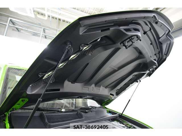 Lamborghini URUS 2024-04 6907196-6