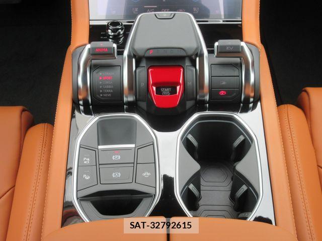 Lamborghini URUS 2025-06 7220457-29