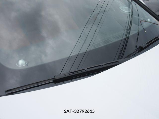 Lamborghini URUS 2025-06 7220457-4