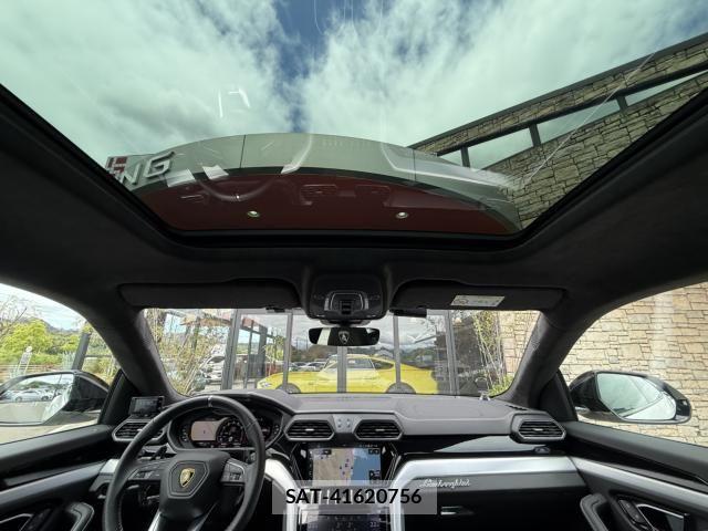 Lamborghini URUS 2022-02 7220447-26
