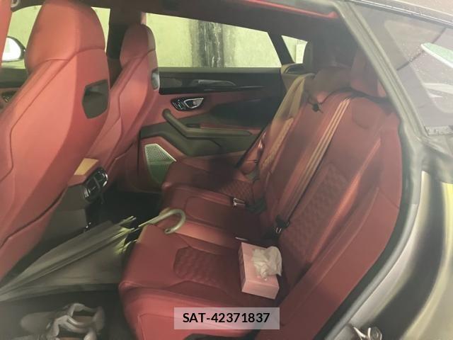 Lamborghini URUS 2021-12 7272143-14