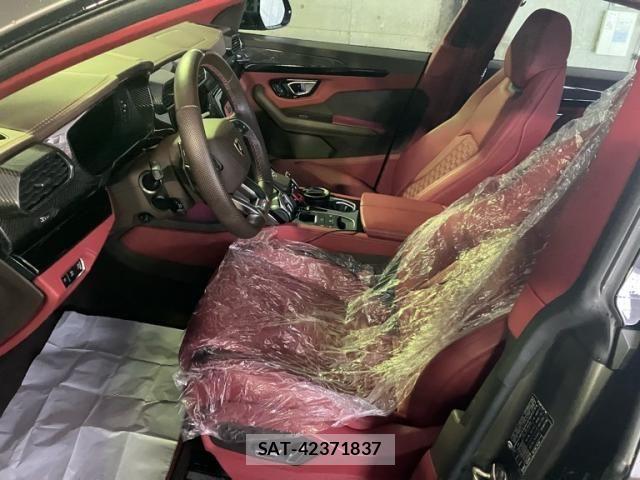 Lamborghini URUS 2021-12 7272143-17
