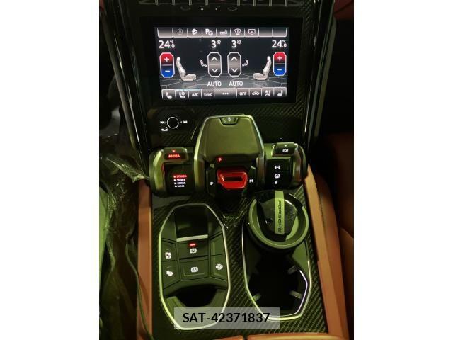 Lamborghini URUS 2021-12 7272143-20