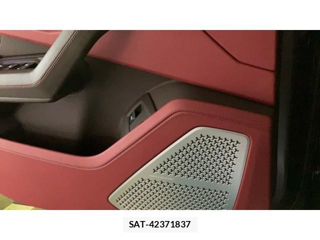 Lamborghini URUS 2021-12 7272143-26