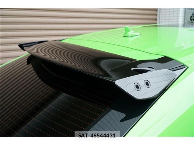 Lamborghini URUS 2024-12 7724701-12