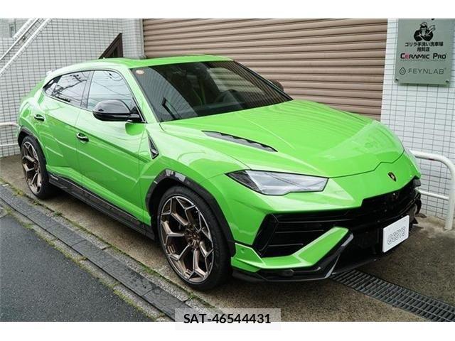Lamborghini URUS 2024-12 7724701-2