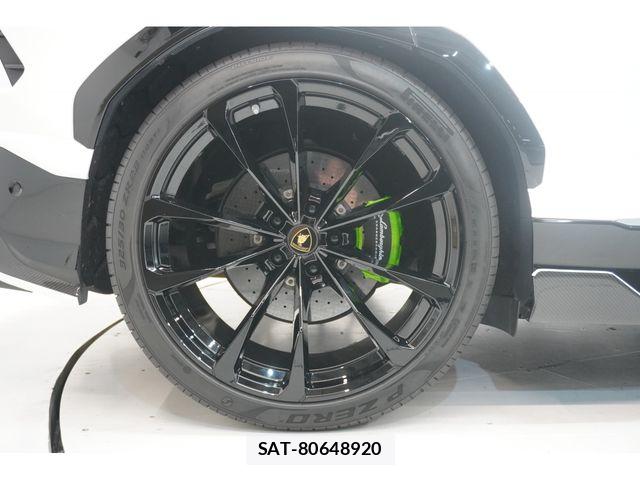 Lamborghini URUS 2019-08 8366541-9