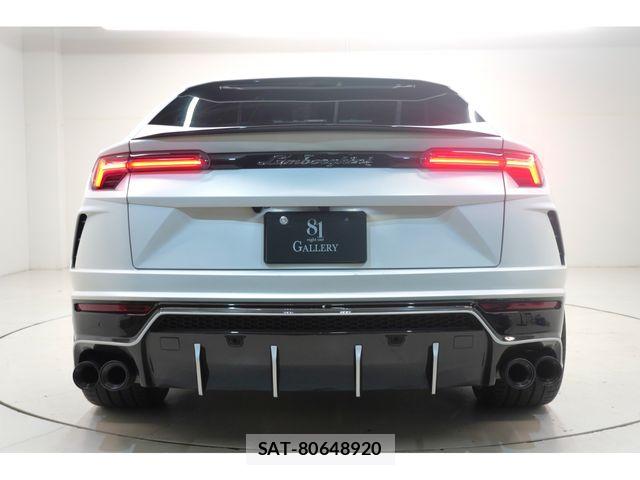 Lamborghini URUS 2019-08 8366541-5