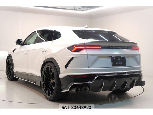 Lamborghini URUS 2019-08 8366541-6