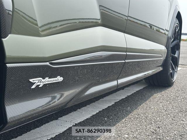 Lamborghini URUS 2026-07 8366543-18