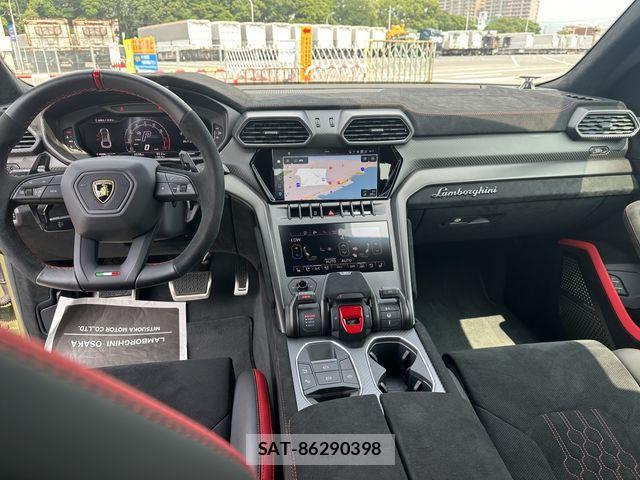 Lamborghini URUS 2026-07 8366543-1