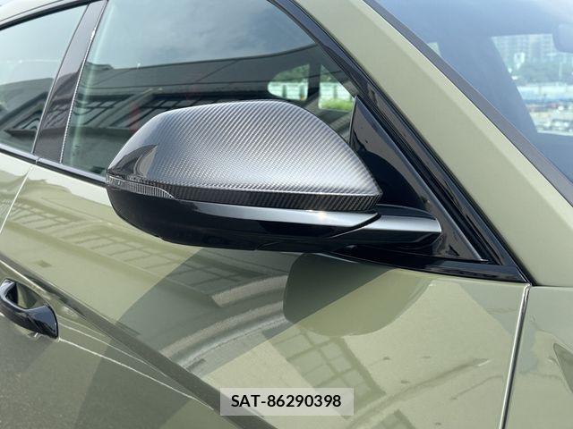 Lamborghini URUS 2026-07 8366543-20