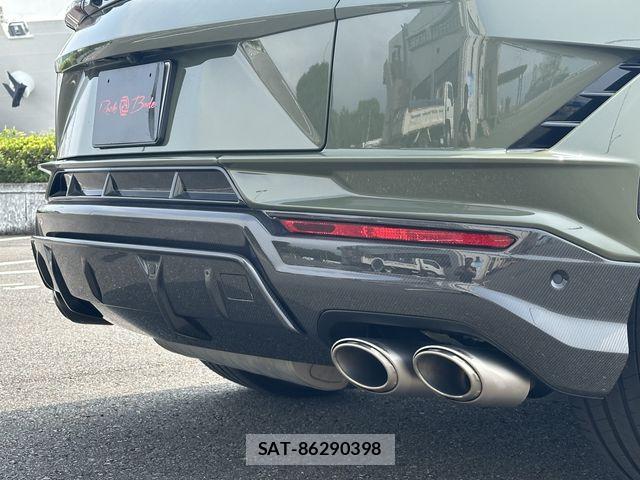 Lamborghini URUS 2026-07 8366543-24