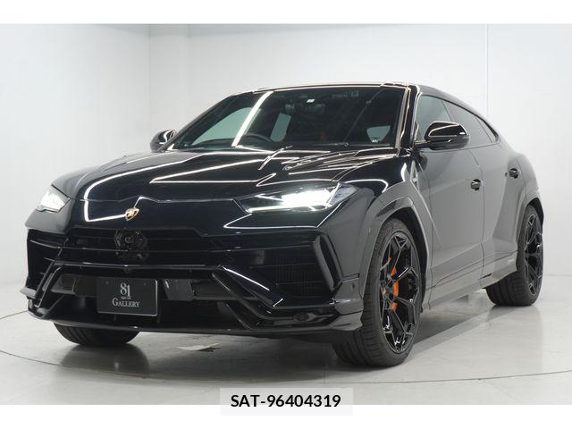 Lamborghini URUS 2023-06 8525407-0