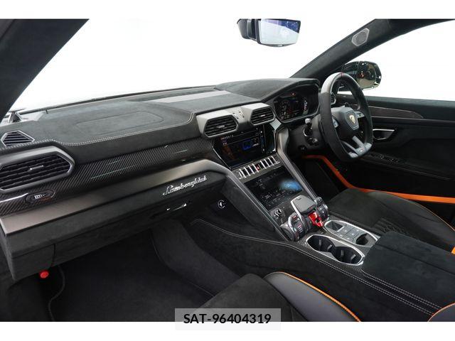 Lamborghini URUS 2023-06 8525407-22