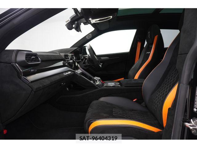 Lamborghini URUS 2023-06 8525407-23