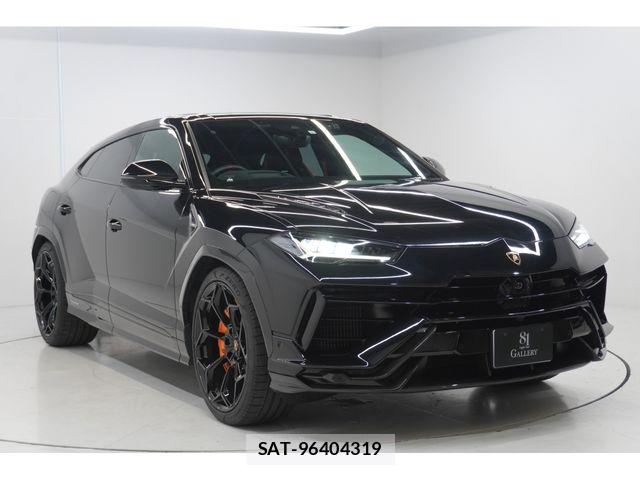 Lamborghini URUS 2023-06 8525407-2