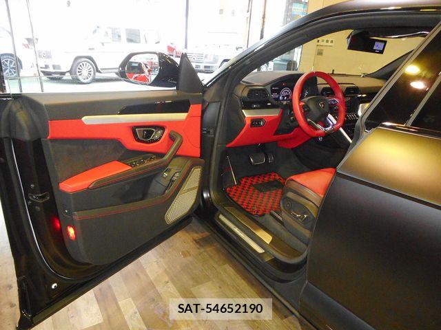 Lamborghini URUS 2019-07 8829727-22