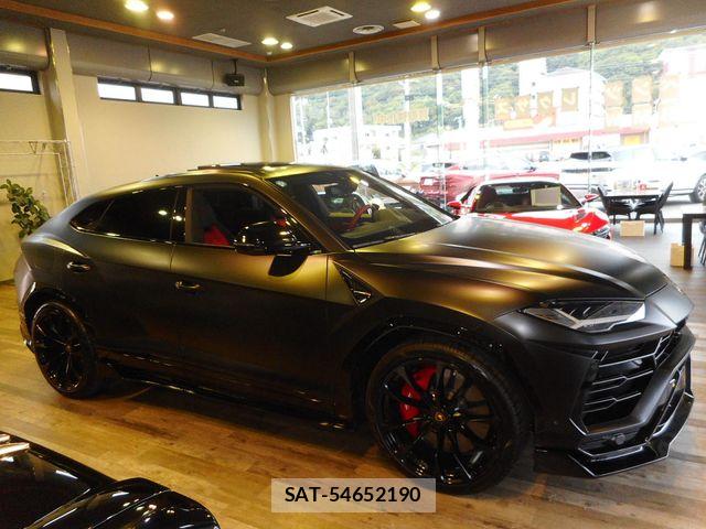 Lamborghini URUS 2019-07 8829727-5