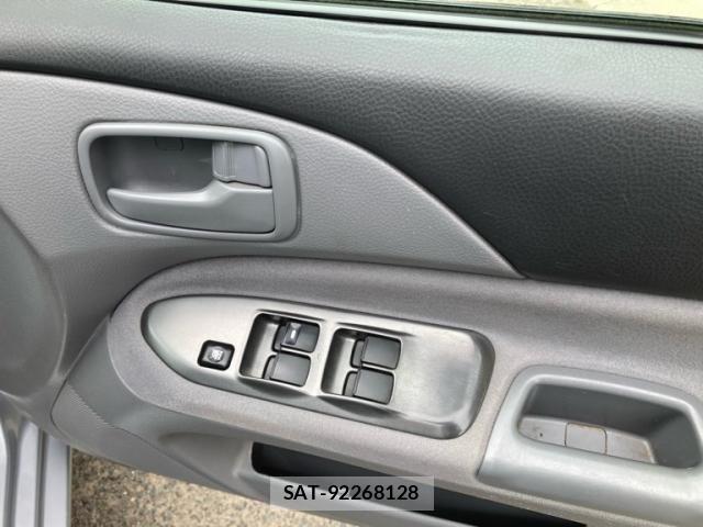 Mitsubishi LANCER 2006-01 8413080-16
