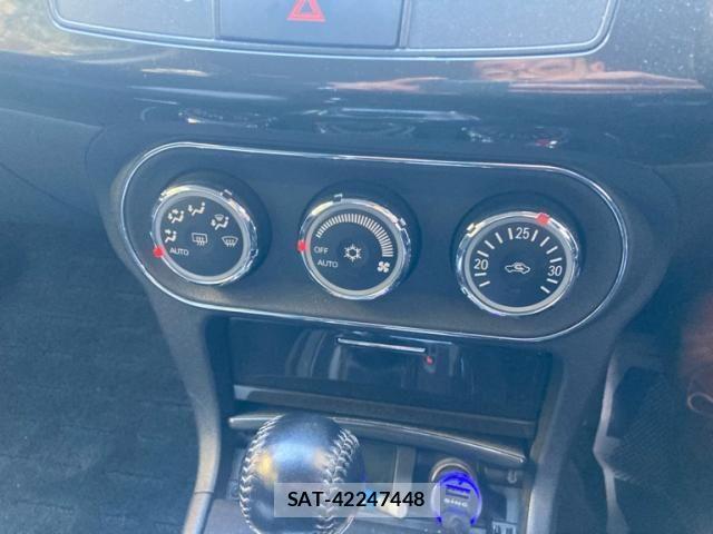 Mitsubishi LANCER 2010-11 3414434-19