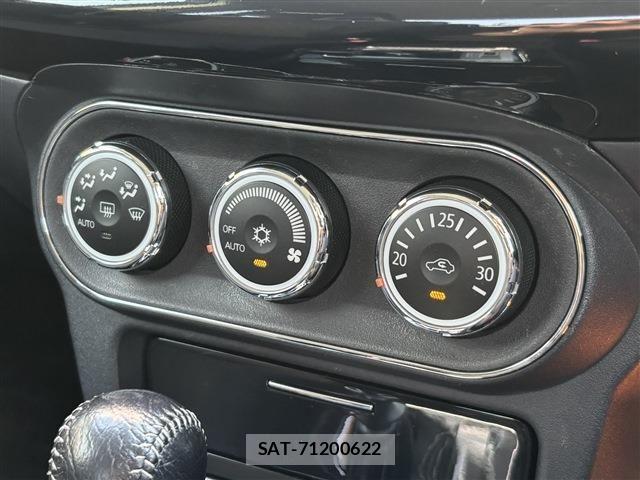 Mitsubishi LANCER 2012-12 6815547-17