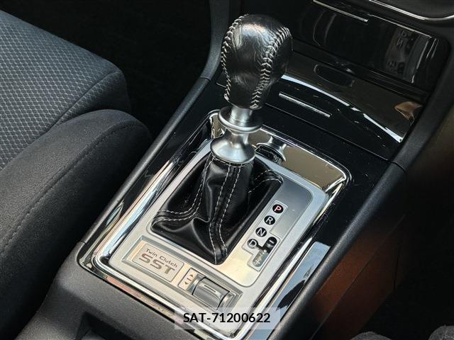 Mitsubishi LANCER 2012-12 6815547-18
