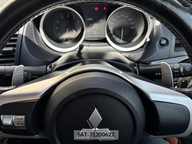Mitsubishi LANCER 2012-12 6815547-6