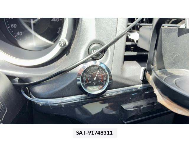 Mitsubishi LANCER 2011-11 7059096-6