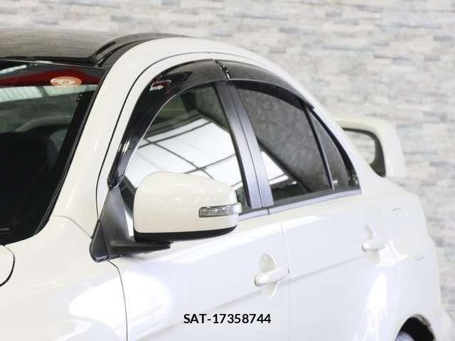 Mitsubishi LANCER 2015-08 7220459-17